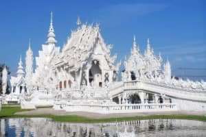 Khám phá ngôi chùa Trắng Wat Rong Khun ở Thái Lan
