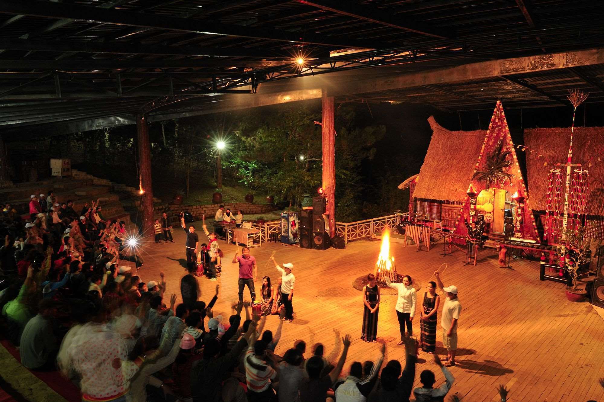Cồng chi&ecirc;ng T&acirc;y Nguy&ecirc;n