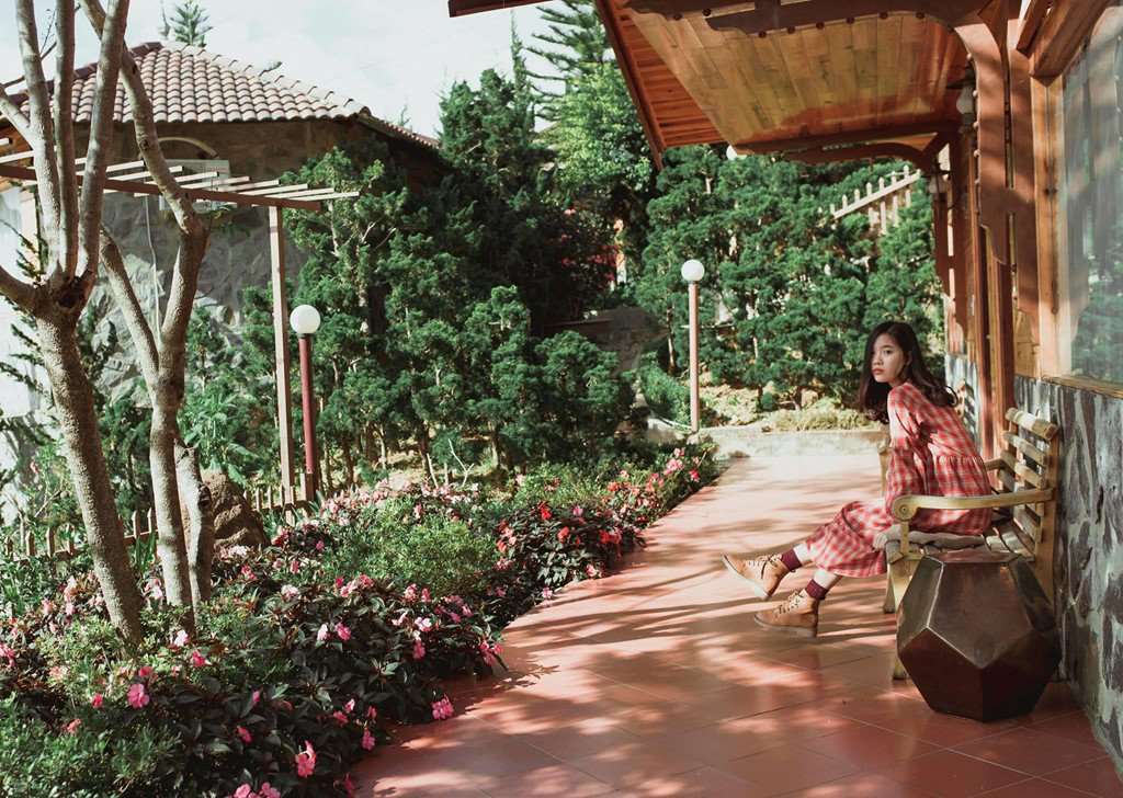 Kh&aacute;ch sạn bong b&oacute;ng đẹp tựa Bali tại Đ&agrave; Lạt