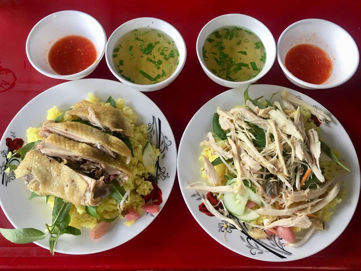 Cơm g&agrave; 