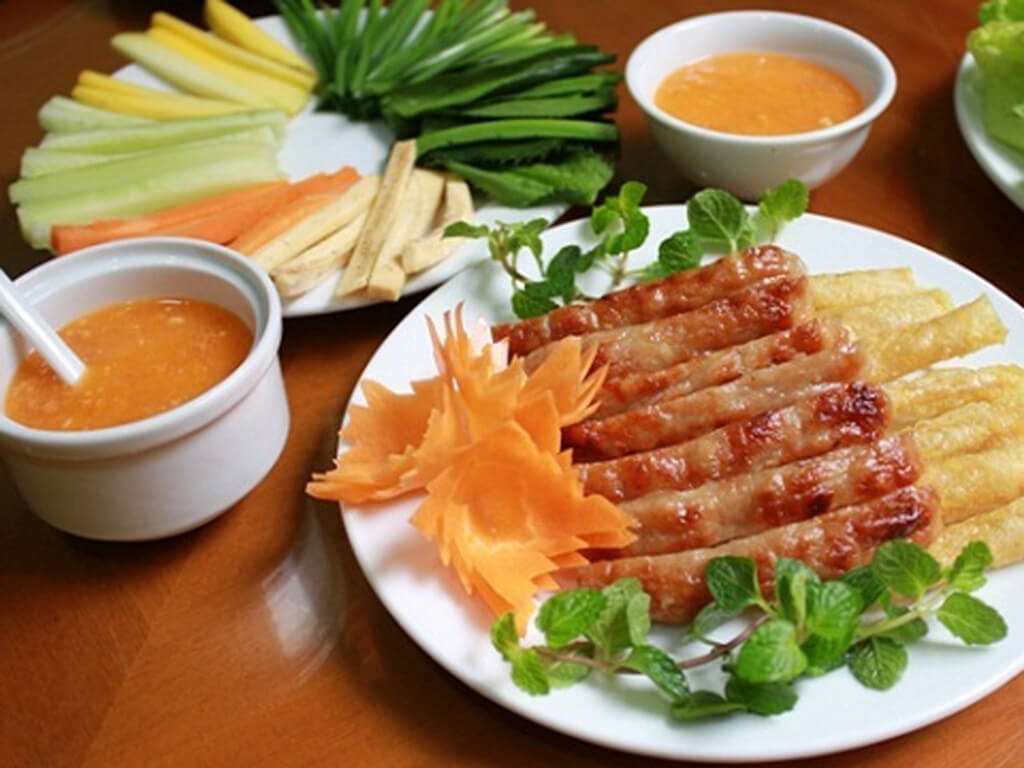 nem nướng