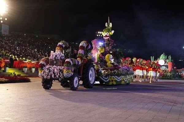 Khai mạc Fesitval Hoa Đà Lạt 2015 Khai mạc Fesitval Hoa Đà Lạt 2015