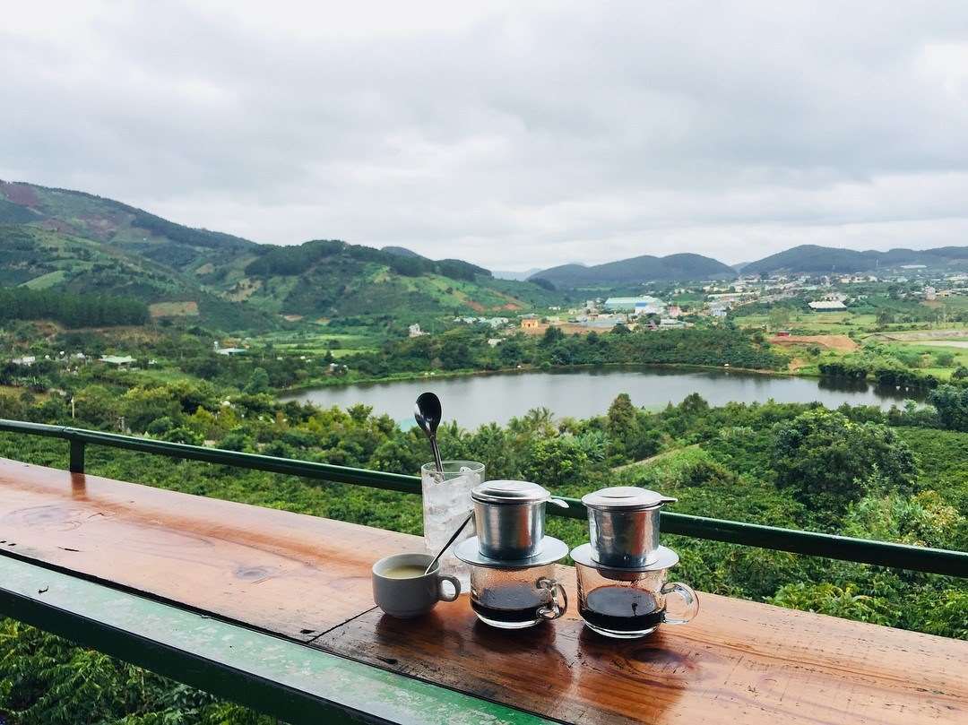 m%C3%AA_linh_coffee1.jpg