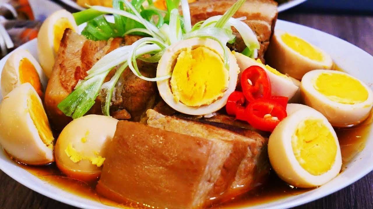 m&oacute;n ăn ng&agrave;y tết 'thịt kho hột vịt'