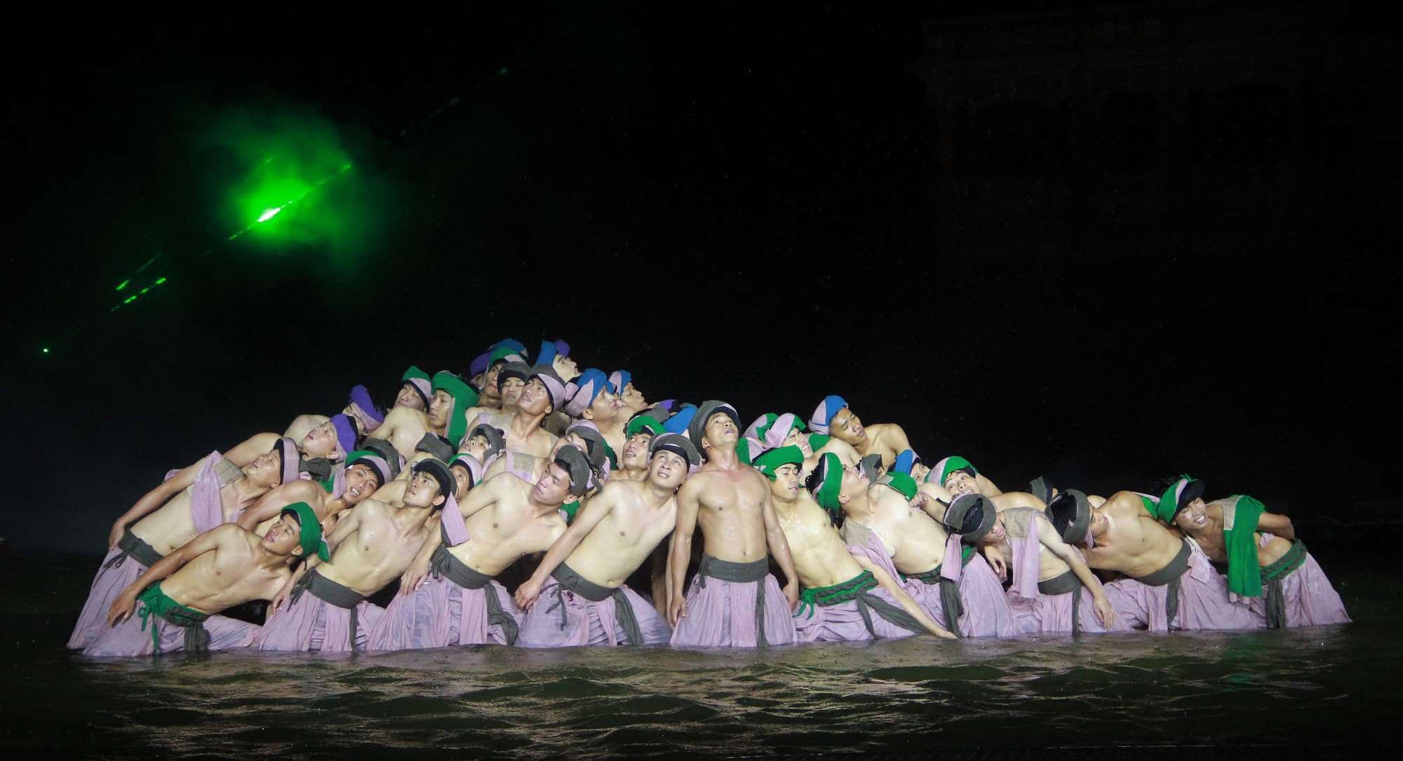 Show diễn K&yacute; ức Hội An
