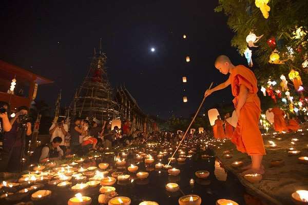 Lễ hội hoa đăng Loy Krathong